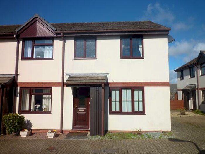 3 Bedroom Property To Rent In Honey Meadows, Holsworthy, EX22
