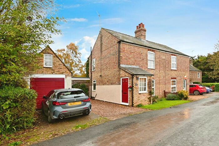 3 Bedroom Cottage For Sale In Bustards Lane, Walpole St Peter, PE14