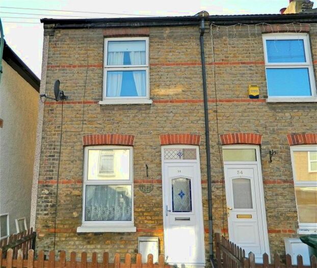 2 Bedroom End Of Terrace House To Rent In Howard Road, Dartford, Kent, DA1