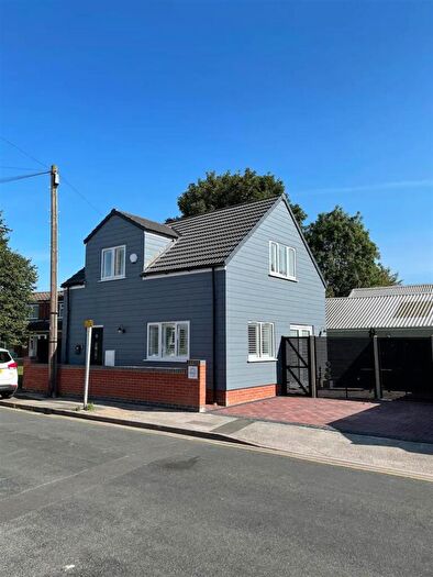 2 Bedroom Detached House To Rent In Barkhouse Lane, Cleethorpes, DN35