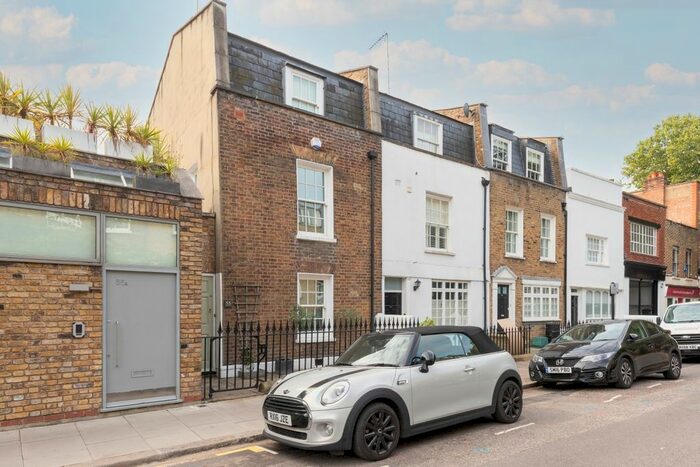 2 Bedroom Terraced House To Rent In Barnsbury Street, London, N1