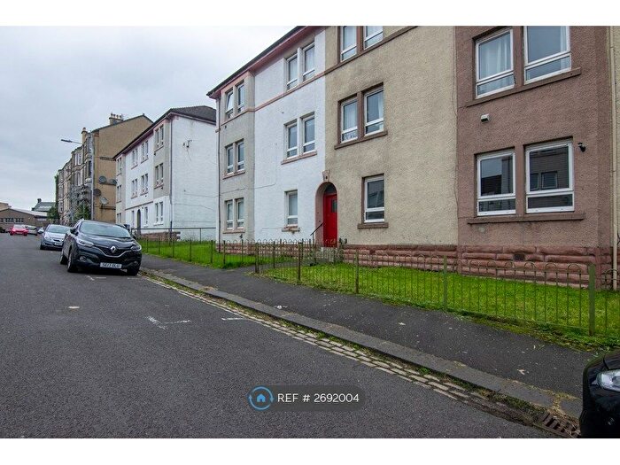 2 Bedroom Flat To Rent In Howard Street, Paisley, PA1