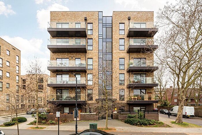 2 Bedroom Flat To Rent In Sumner Road, Peckham, SE15