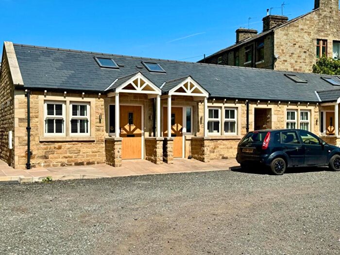 1 Bedroom Bungalow To Rent In Mulberry Green, Ashworth Road, Rossendale, Lancashire, BB4