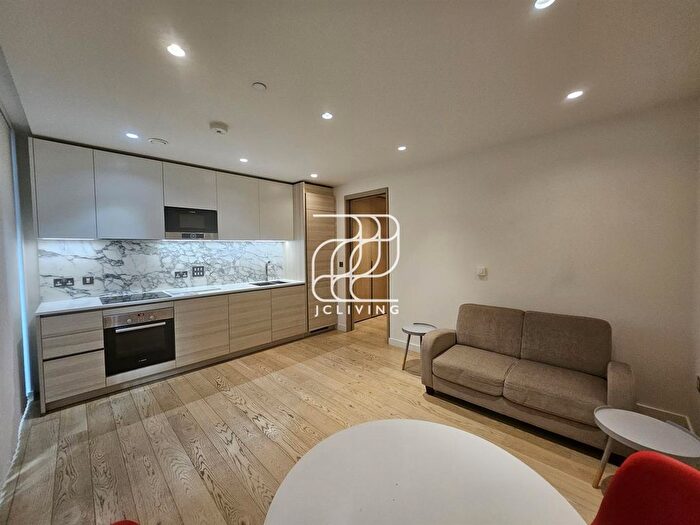 1 Bedroom Flat To Rent In The Lighterman Building, London, SE10