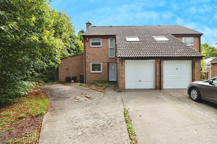 3 Bedroom Semi-Detached House For Sale In Bevington Walk, Patchway, Bristol, BS34
