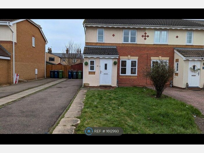 3 Bedroom Semi-Detached House To Rent In Alder Drive, Huntingdon, PE29