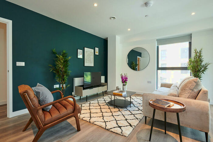 2 Bedroom Apartment To Rent In The Mint, Guildford Guildford, GU1