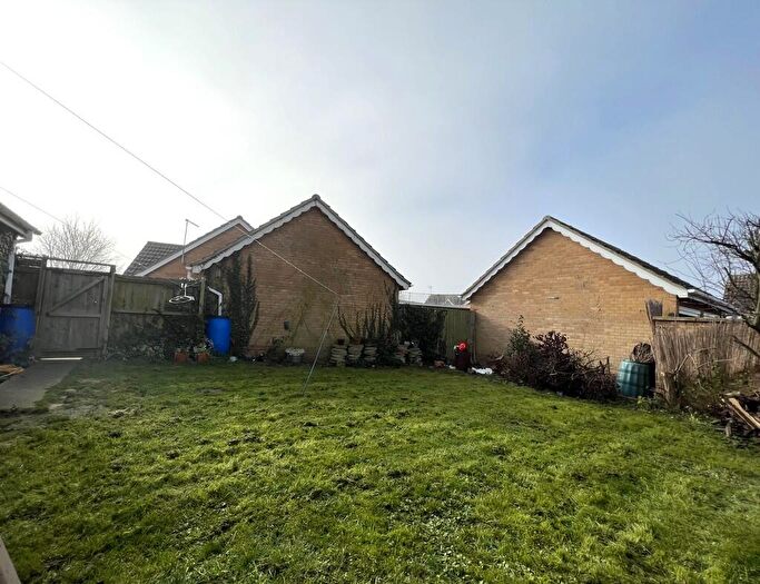 2 Bedroom Semi-Detached Bungalow For Sale In Mayfly Close, Chatteris, Cambs., PE16