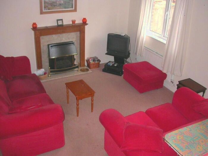 3 Bedroom Property To Rent In Llys Y Fran, Church Village, Pontypridd, CF38