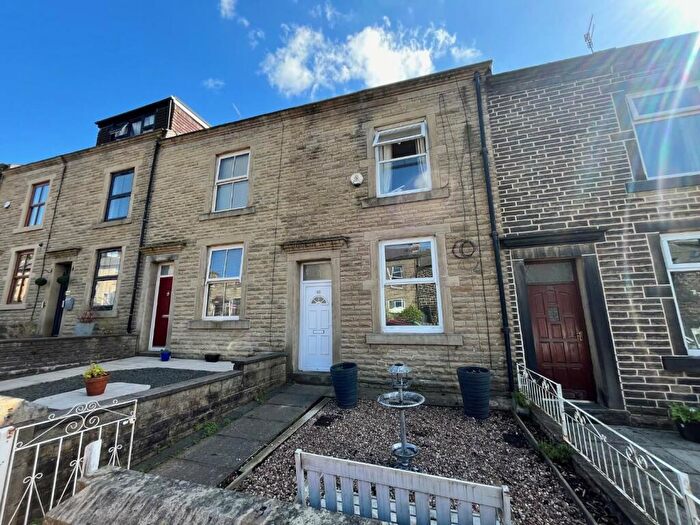 2 Bedroom Terraced House To Rent In Peel Brow, Ramsbottom, BL0