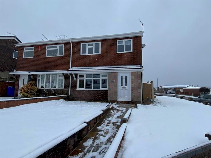 3 Bedroom Semi-Detached House To Rent In Huxley Place, Longton, Stoke-On-Trent, ST3
