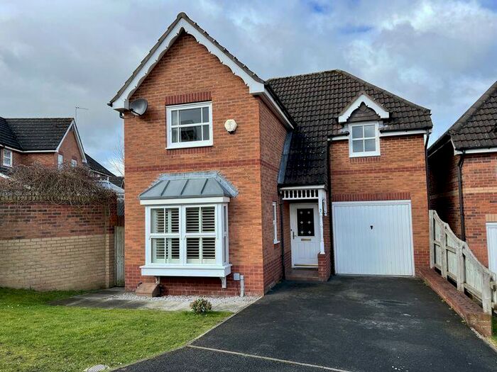3 Bedroom Detached House To Rent In Oakworth Close, Congleton, CW12