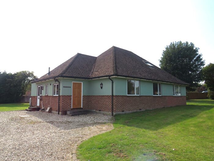 4 Bedroom Detached Bungalow To Rent In Manor Road, Sherborne St. John, Basingstoke, RG24