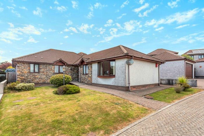 4 Bedroom Detached Bungalow For Sale In Primrose Close, Roche, PL26