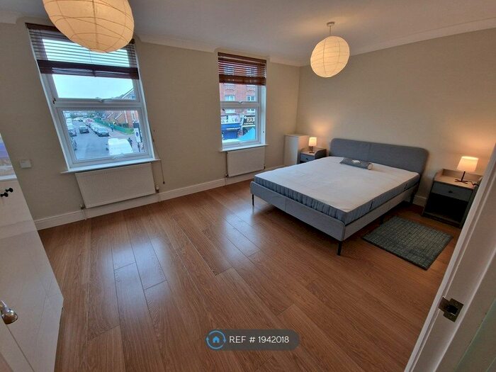 1 Bedroom Flat To Rent In High Street, London, E17