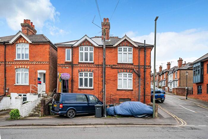4 Bedroom House To Rent In Sydenham Road, Guildford, GU1