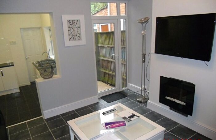 4 Bedroom Property To Rent In Dawlish Road, B29