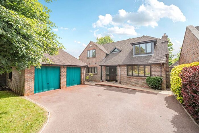 4 Bedroom Detached House For Sale In Pembury Road, Havant, PO9