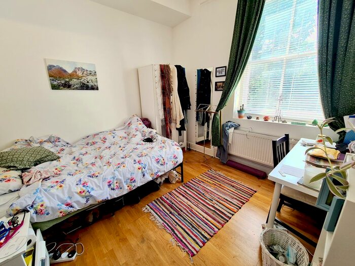 2 Bedroom Flat To Rent In St Johns Grove, Archway, N19