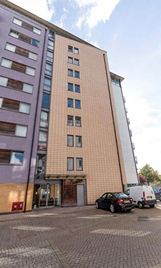 2 Bedroom Flat To Rent In Deals Gateway, Deptford Bridge, SE13