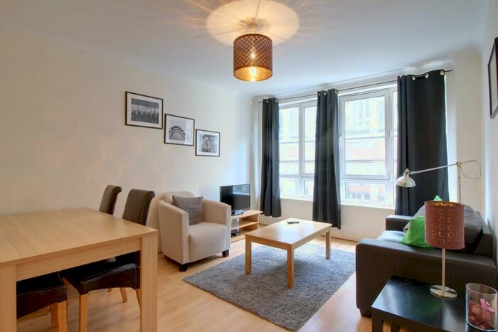 1 Bedroom Apartment To Rent In Monument Street, Monument, EC3R