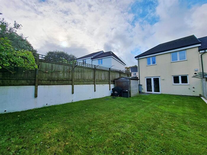 3 Bedroom Semi Detached House For Sale In Treffry Grove, East Taphouse., PL14