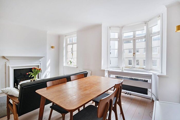 2 Bedroom Flat To Rent In Montpelier Terrace, Knightsbridge, London, SW7