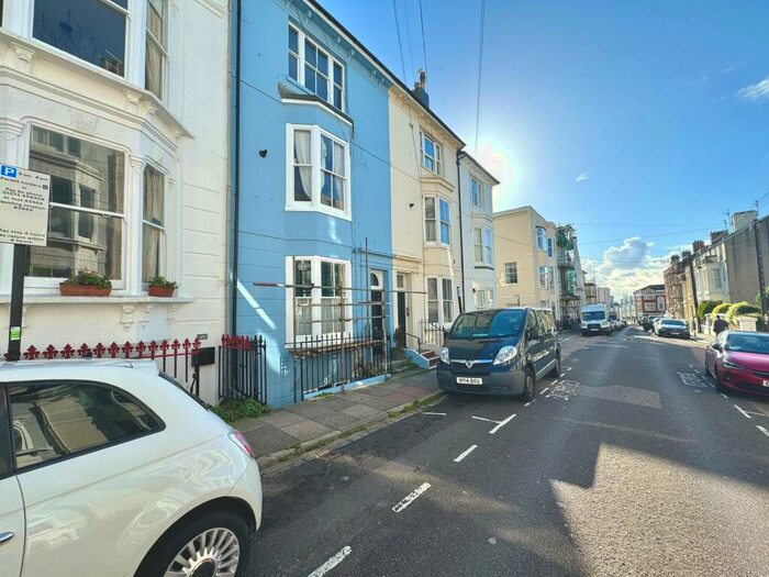 1 Bedroom Flat To Rent In College Road, Brighton, BN2