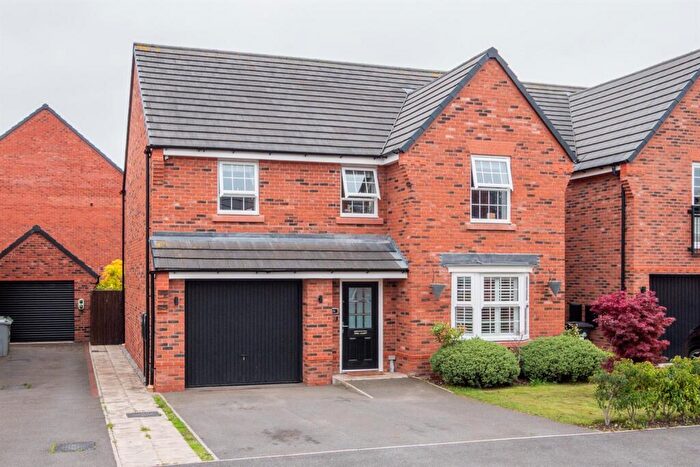 4 Bedroom Detached House For Sale In Meadow End Road, Chelford, SK11