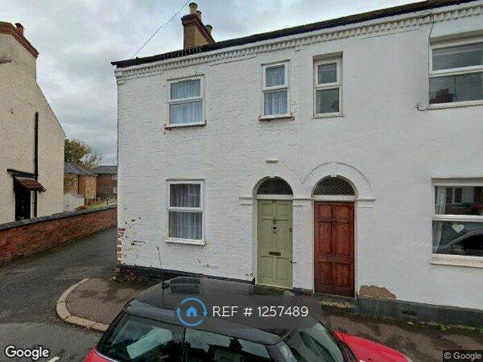 3 Bedroom Terraced House To Rent In Copsewood Road, Watford, WD24