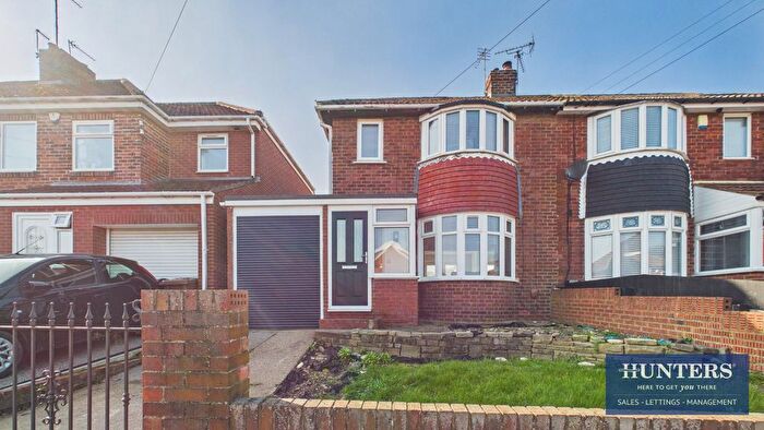 2 Bedroom Semi Detached House For Sale In Deepdene Road, Seaburn Dene, Sunderland, SR6