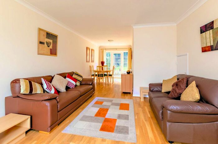 3 Bedroom End Of Terrace House To Rent In Wood Rise, Westborough, Guildford, GU3