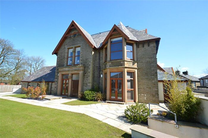 2 Bedroom Apartment To Rent In Craigmore Court, Whalley Road, Accrington, BB5