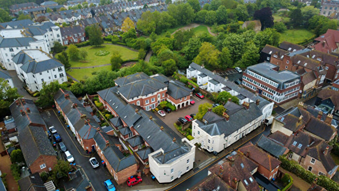 2 Bedroom Flat For Sale In Stour Street, Canterbury, CT1