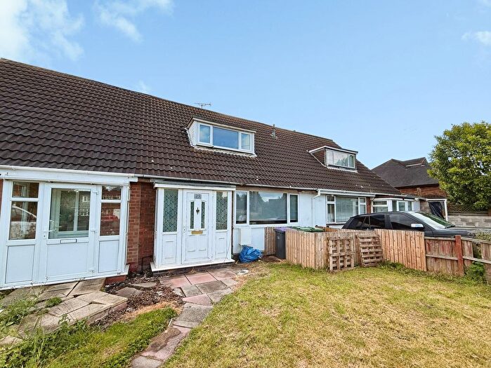 3 Bedroom Bungalow For Sale In St. Georges Road, Donnington, TF2