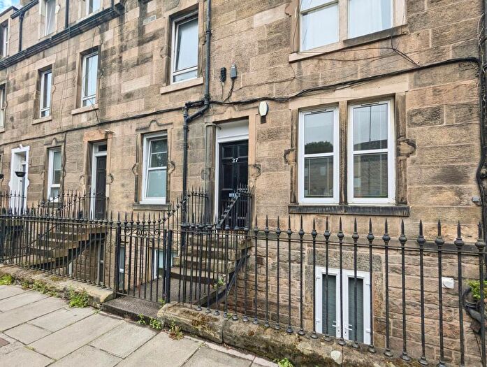 5 Bedroom Flat To Rent In Angle Park Terrace, Slateford, Edinburgh, EH11