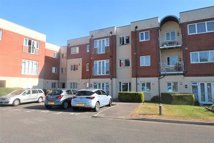 2 Bedroom Property To Rent In Wolf Lane, Windsor, Berkshire, SL4