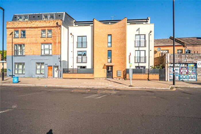 2 Bedroom Flat For Sale In Sydenham Road, Sydenham, London, SE26