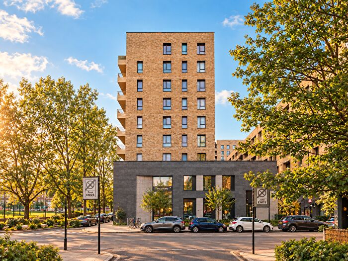 1 Bedroom Flat To Rent In Kelton House, Corbet Gardens, London, W3