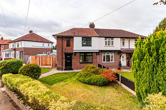 3 Bedroom Semi-Detached House To Rent In Snowden Avenue, Flixton, Manchester, M41