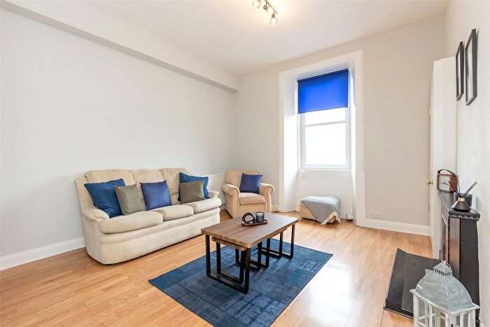 1 Bedroom Flat To Rent In Dundee Terrace, Edinburgh, EH11
