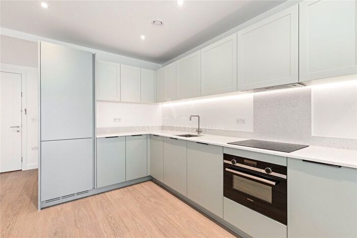 1 Bedroom Flat To Rent In Ellipse House, Royal Eden Docks, London, E16