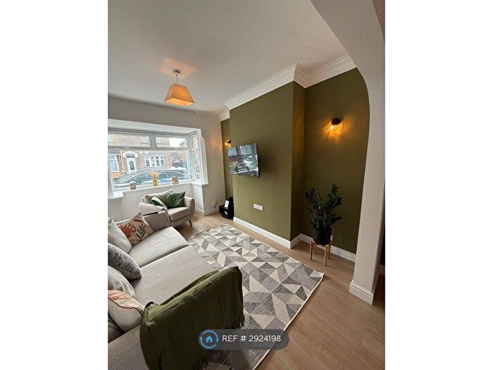 3 Bedroom Terraced House To Rent In Cooper Road, Grimsby, DN32