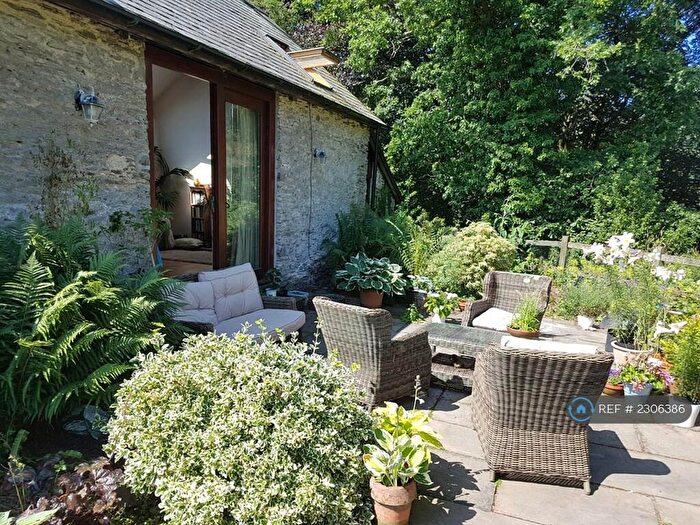 2 Bedroom Detached House To Rent In Brayford, Barnstaple, EX32