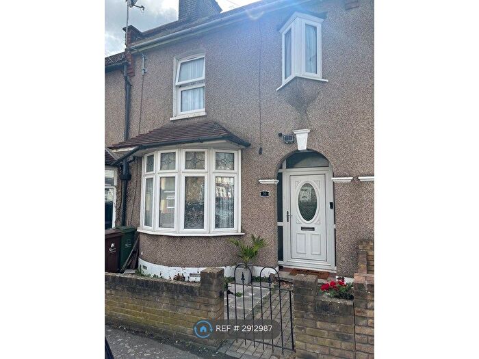 3 Bedroom Terraced House To Rent In Norfolk Road, Barking, IG11