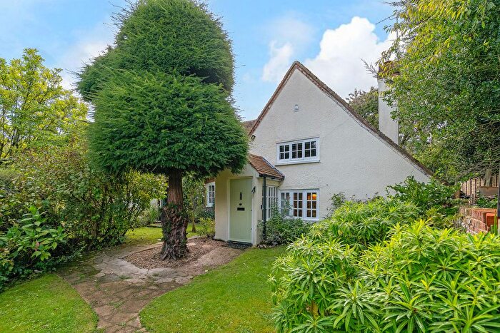 2 Bedroom Semi-Detached House For Sale In Yew Tree Cottage Highmoor Henley-On-Thames, Oxfordshire, RG9
