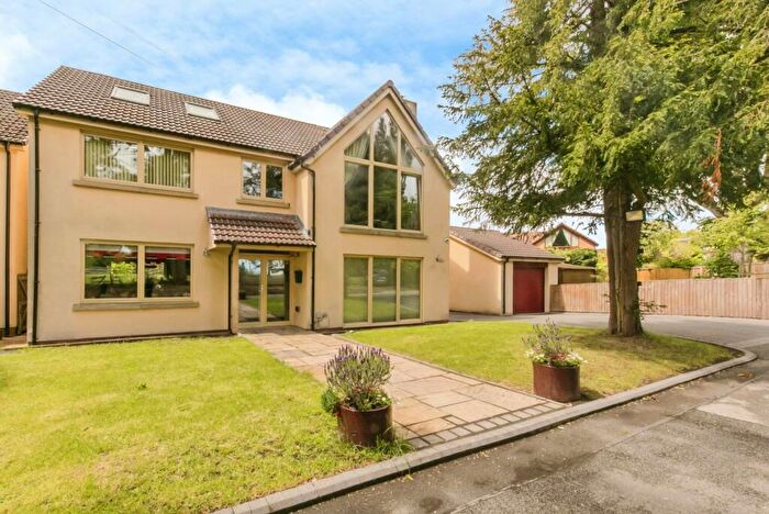 5 Bedroom Detached House For Sale In Grange Drive, Hartford, Northwich, Cheshire, CW8