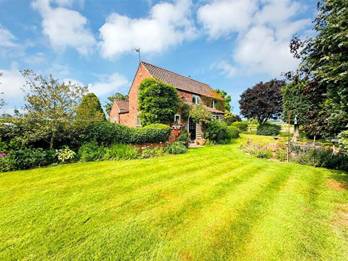 3 Bedroom Detached House For Sale In Gorsy Lane, Morton, NG25