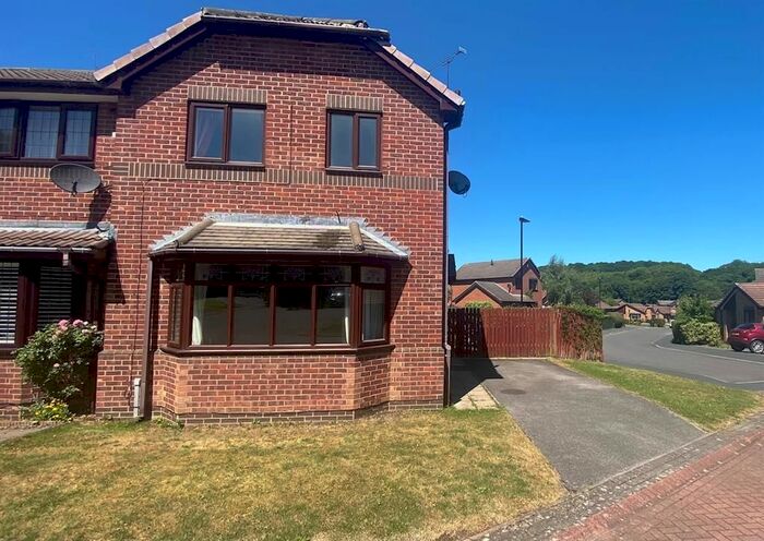 3 Bedroom Semi-Detached House To Rent In Thornbrook Gardens, Chapeltown, Sheffield, S35